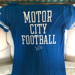 PINK Detroit Lions Shirt
